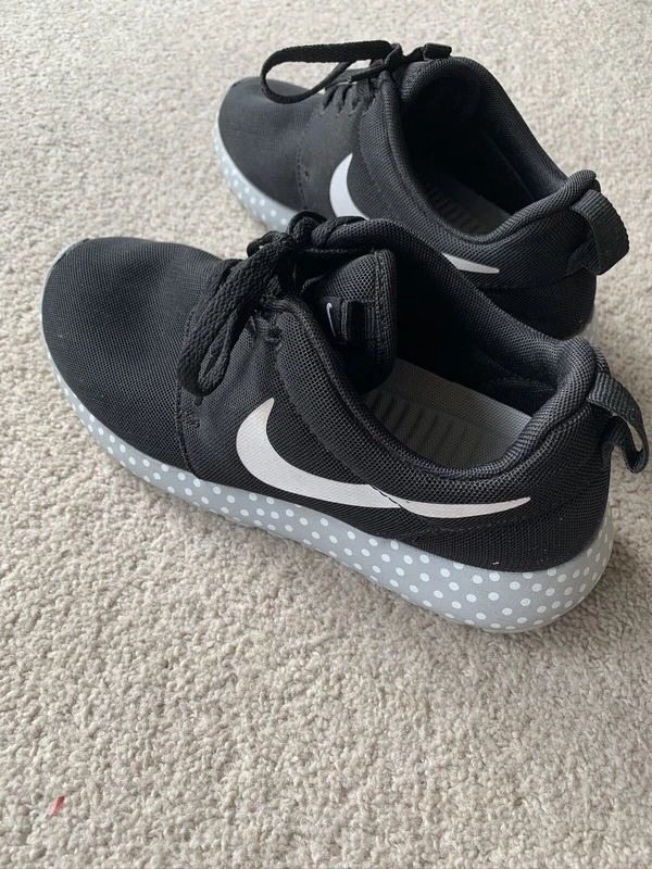 nike roshe women canada