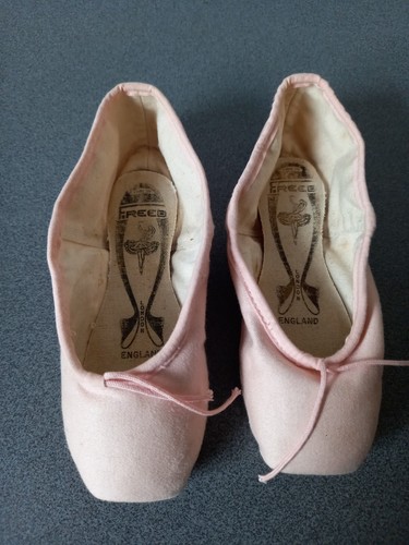 VINTAGE ANCIENNES POINTES ENFANTS DANSE FREED LONDON ENGLAND UK 1 1/2 - Imagen 2 de 11