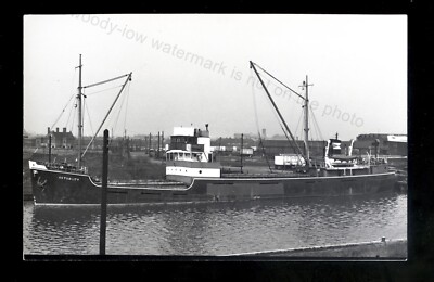 ce3826 - F T Everard Coaster - Aktualität - Baujahr 1945 - Foto