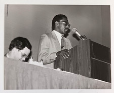 1980s Billy White Shoes Johnson NFL Receiver Praying Banquet Vintage Press Photo