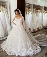 Elegant V-neck Wedding Dresses Lace Appliques Long Sleeves A-Line Bridal Gowns