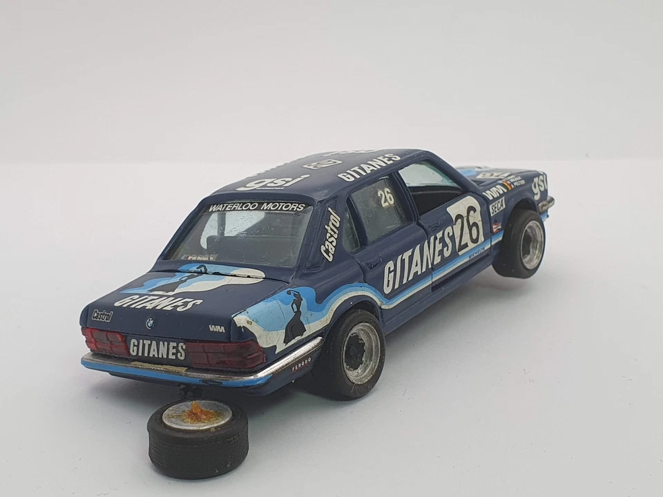 BMW 520 i Gitanes Gama 1/43 Blu - Immagine 3 di 4
