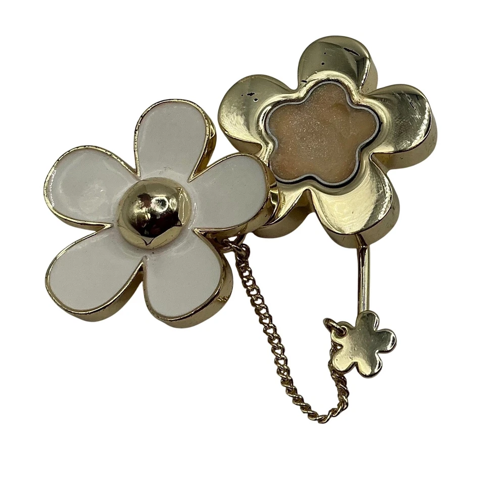 Marc Jacobs Flor Margarita Broche Prendedor Oro Blanco Esmalte Cadena Dije Colgante Foto 2 de 4