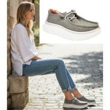 Hey Dude size 6 Wendy peak chambray platform slip on shoes walnut gray comfort