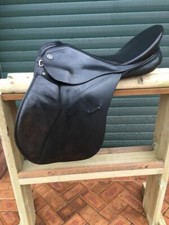 Kieffer 18 Zoll schwarz Sprung/GP Sattel