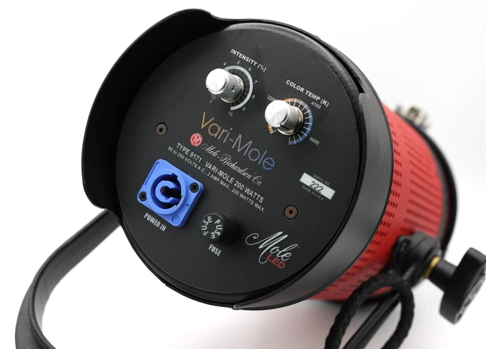 MINT! Mole-Richardson 200W Varimole LED - 9171 - Image 2 of 4