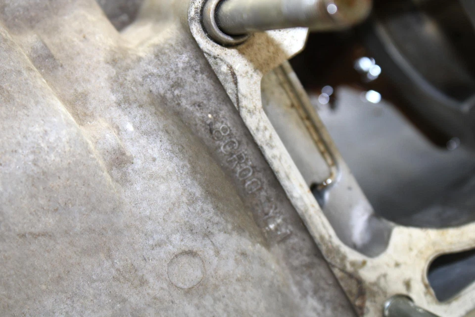 Yamaha Vmax 600 Xt 1997 cárter original 8CR-15100-01-00 SY79 Foto 4 de 4