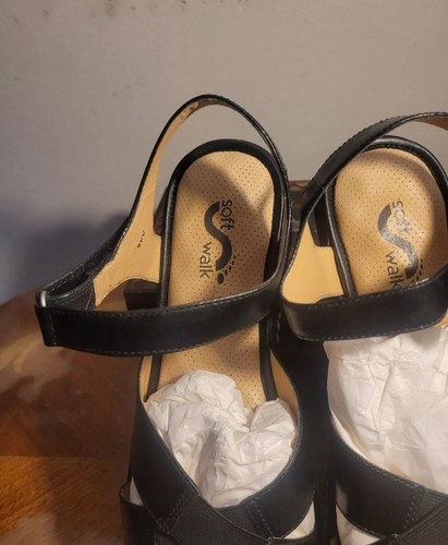 New With Box Soft Walk Women's Sandal's Black Size 9 - Picture 2 of 8
