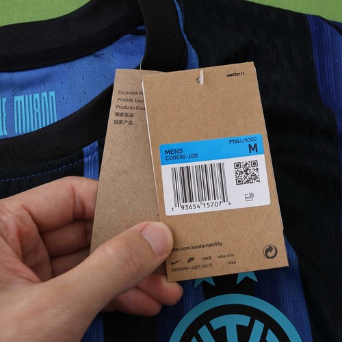 Maglia Inter 2025/2026 - Versione Player + Patch Serie A 25/26 Con Etichette - Foto 6 di 14