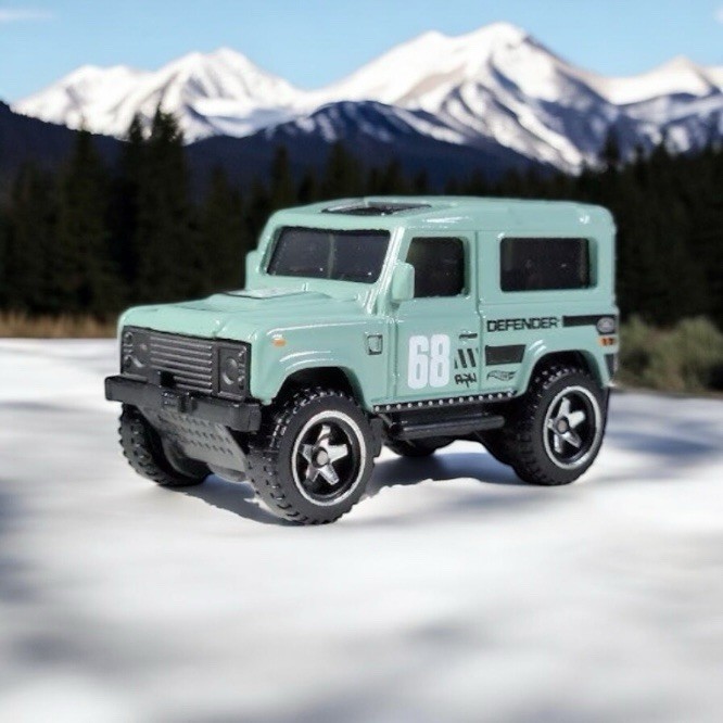 HOT WHEELS 2025 LAND ROVER DEFENDER 90 MINT GREEN 210/250 JBC16 THEN AND NOW