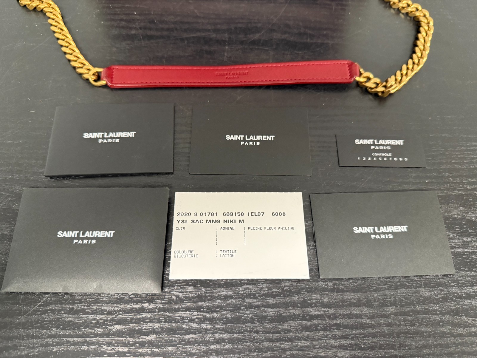 Borsa a tracolla Saint Laurent Niki catena patta Matelasse Chevron pelle media rossa