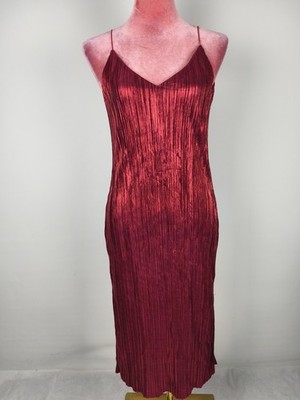 Kleid Gr. (S/36) rot glänzend stretch elegant Trägerkleid Party dress midi edel