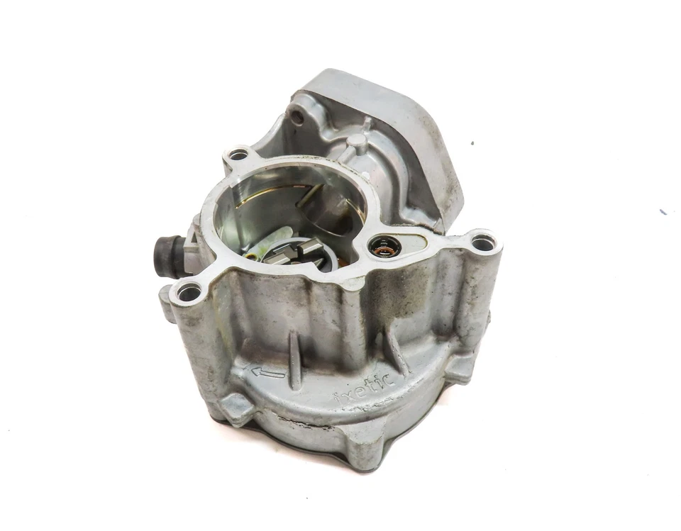 2015-2017 AUDI A3 S3 (8V) 1.8T 2.0T TURBO MOTOR ENGINE BRAKE VACUUM PUMP - Image 4 of 4