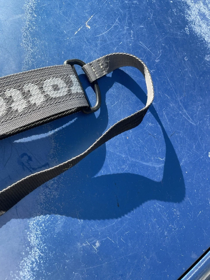 Genuine Manfrotto Heavy Duty Tripod Strap - Top Quality! - Image 3 of 4