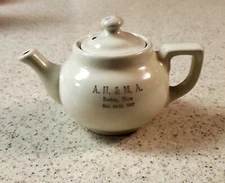 HALL TEAPOT  PROMOTIONAL PIECE A.H. & M.A. BOSTON MASS. OCT. 18-21,1967  (BX-23)