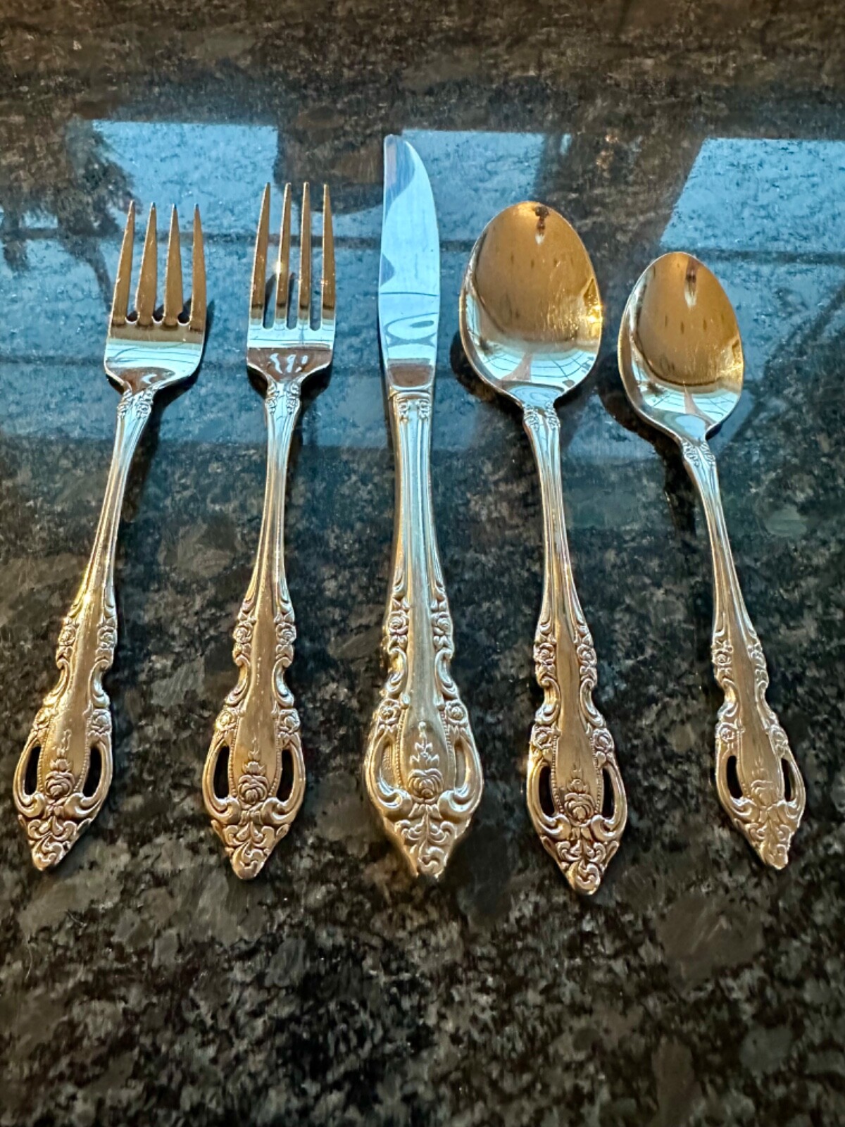 76 Pc Set Oneida Community BRAHMS Stainless Glossy Silverware Flatware eBay