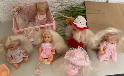 Vintage Petra Baby Family Girl 80s Drink N Wet Princess Twins Laufstall Taufe