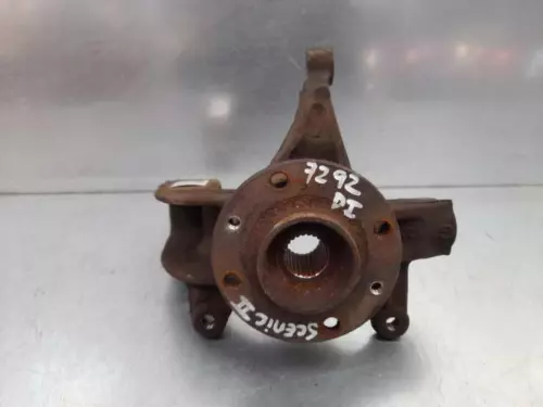 8200297028 Mangueta Delantera Izquierda para RENAULT SCENIC II (JM) 2005 2270742 - Imagen 1 de 10