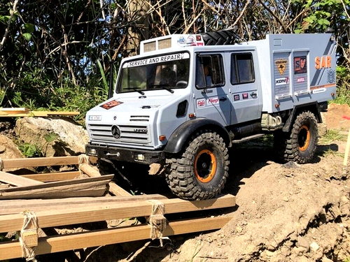 1/10 Mercedes Benz Unimog U4000 SAR LKW Kunststoffkarosserie UNLACKIERT für TRX-4 Neu im Karton