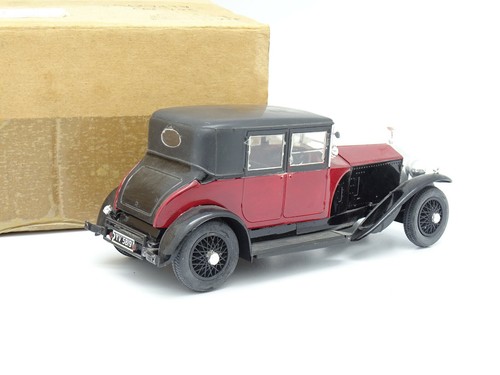 Revell Matchbox Modell Aufgebaut 1/32 - Rolls Royce Phantom I - Bild 3 von 3