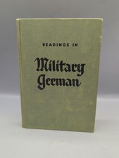 Lectures dans livre militaire allemand
