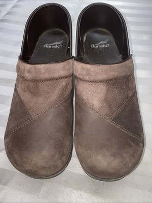 Dansko Professional Leather Clogs - Women s Size 40- Brown