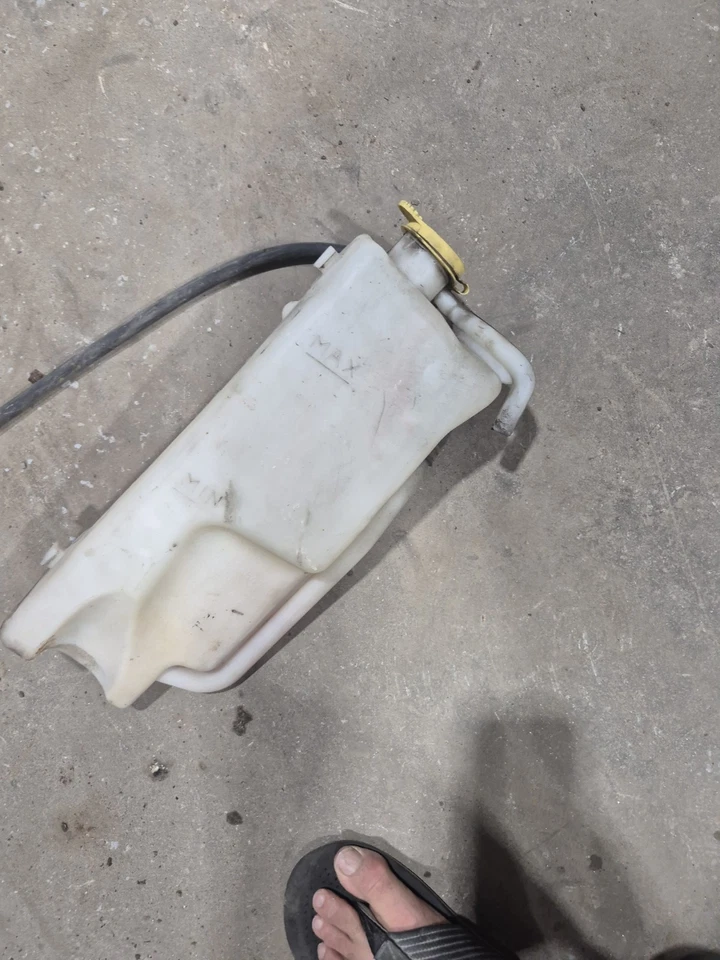 Coolant Reservoir | Fits 2007-2011 Jeep Wrangler - Image 4 of 4