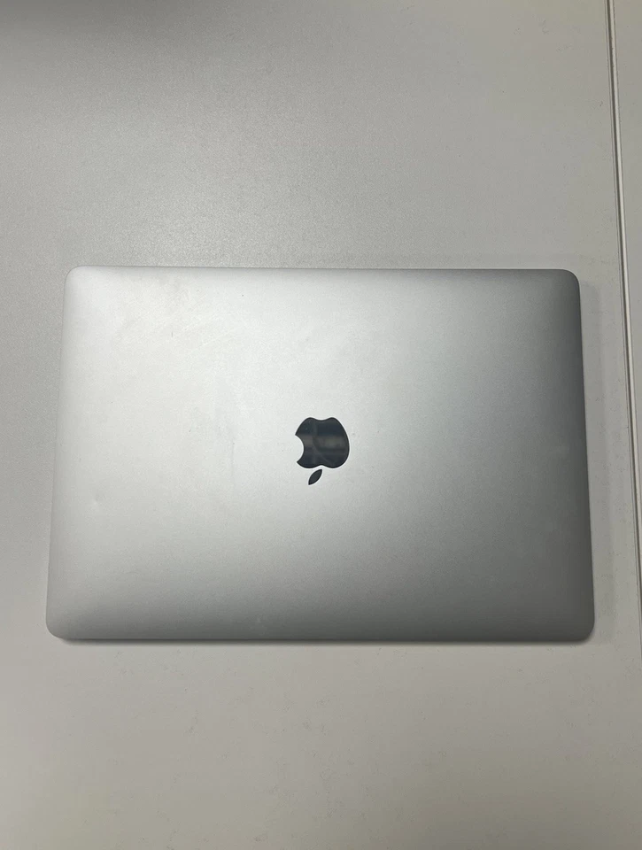 Apple MacBook Pro 13" 2020 · i5 · 8GB · 250GB, photo 3 of 5