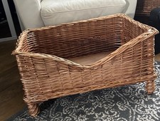 Wicker Dog Bed Medium To Small Size Length 25” Width 18” Fantastic Condition 