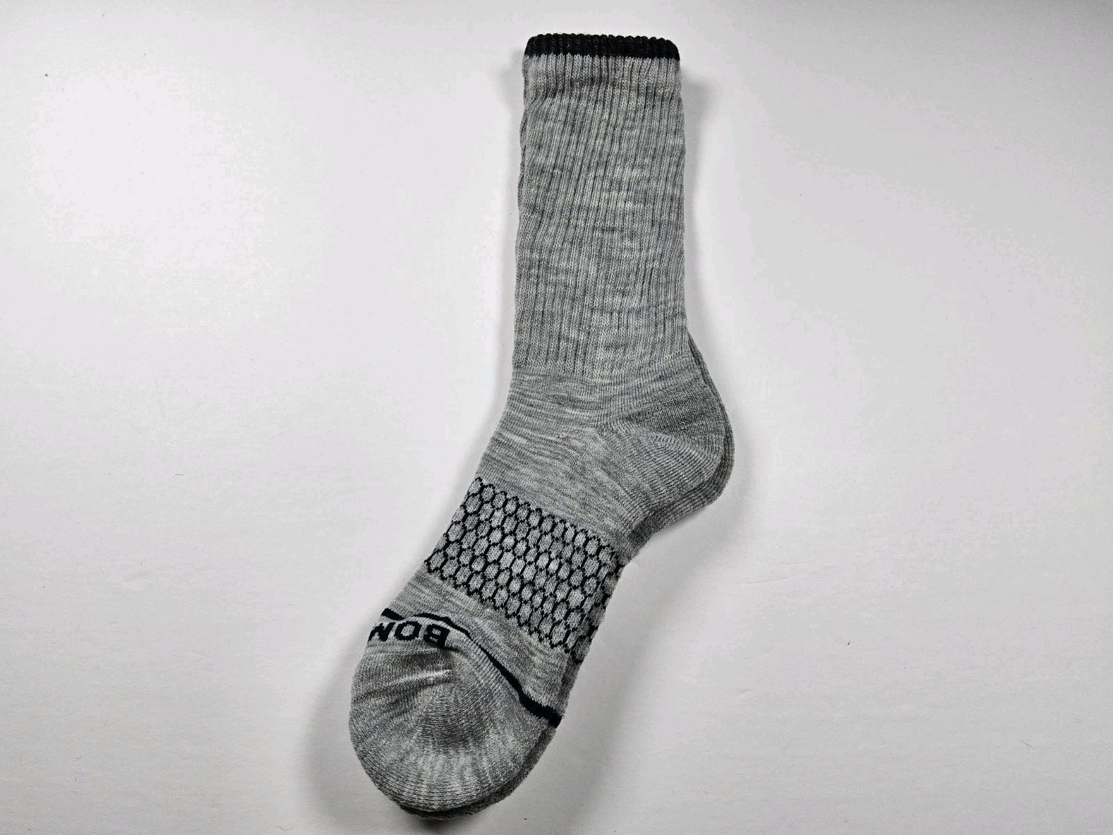 Bombas Merino Wool Blend Midweight Crew Socks Size M (W8-10.5, M6-9)
