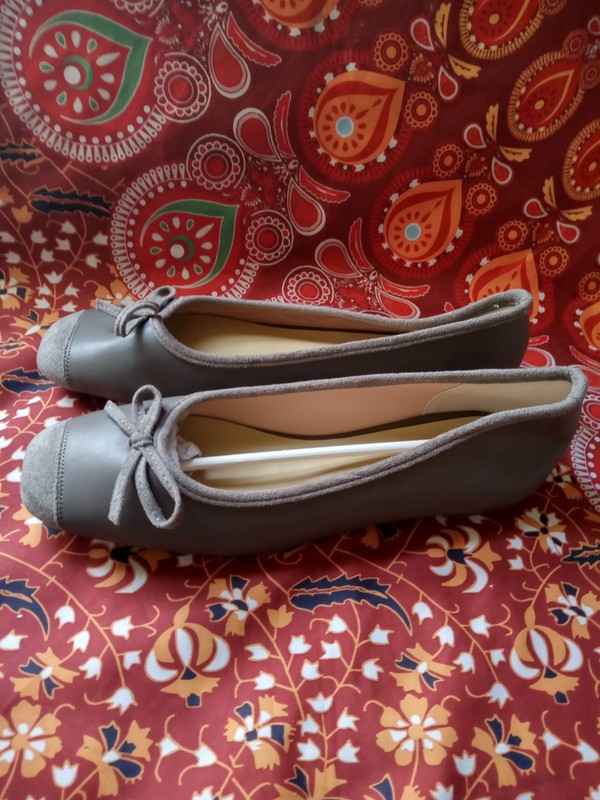 C.PARVANO BALLET FLATS  WOMEN'S SHOES SIZE:(41) US:9.5
