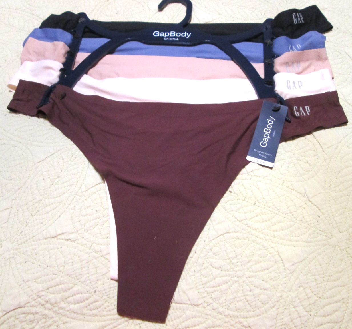 Foto 1 di 8