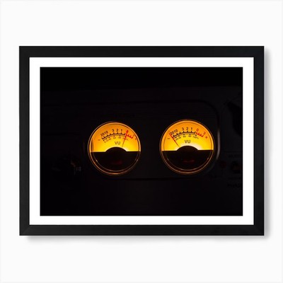Analog Vu Meter Glowing On Black B gerahmtes Wandbild Poster Leinwanddruck Bild