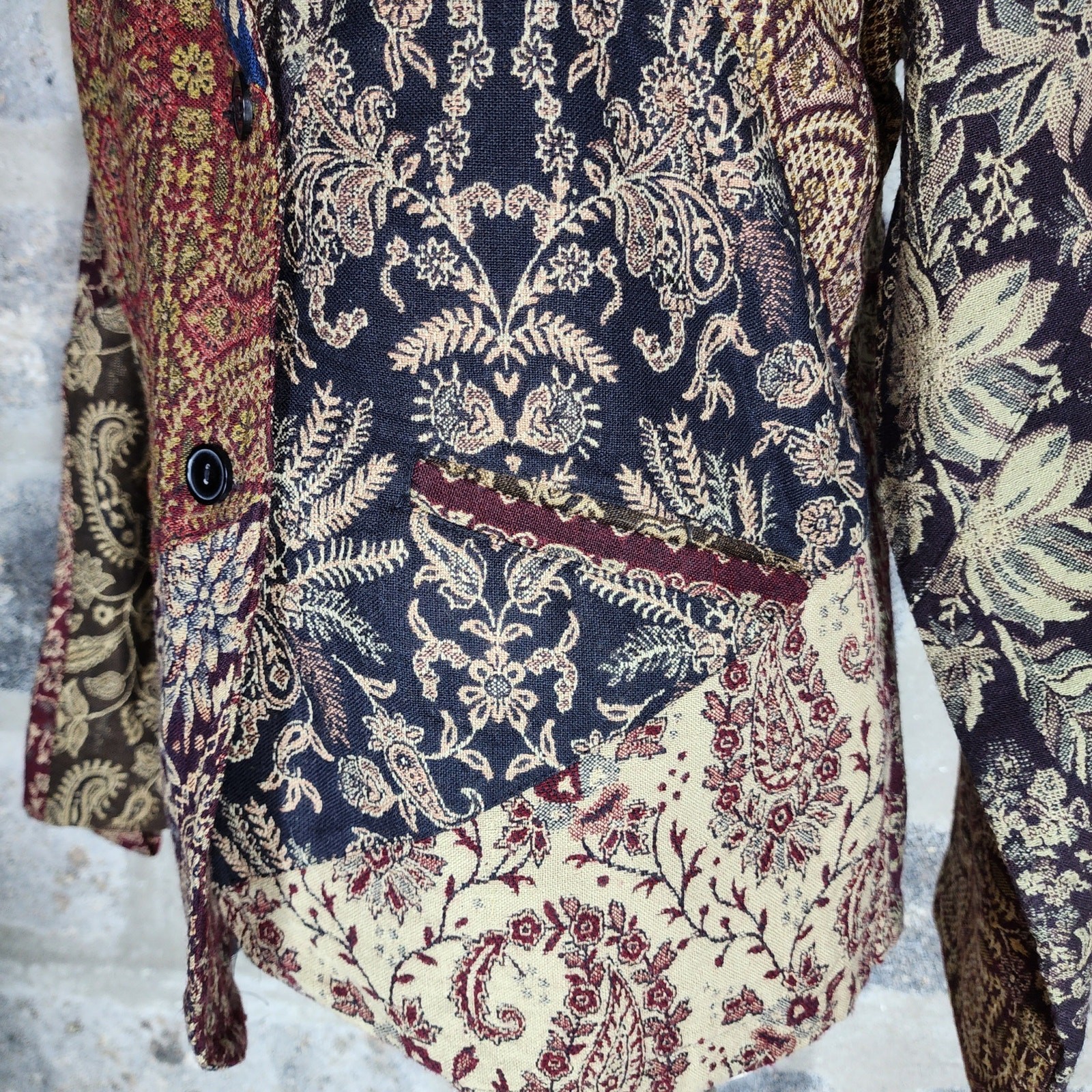 SACRED THREADS sz ML patchwork brocade lapel blaz… - image 5