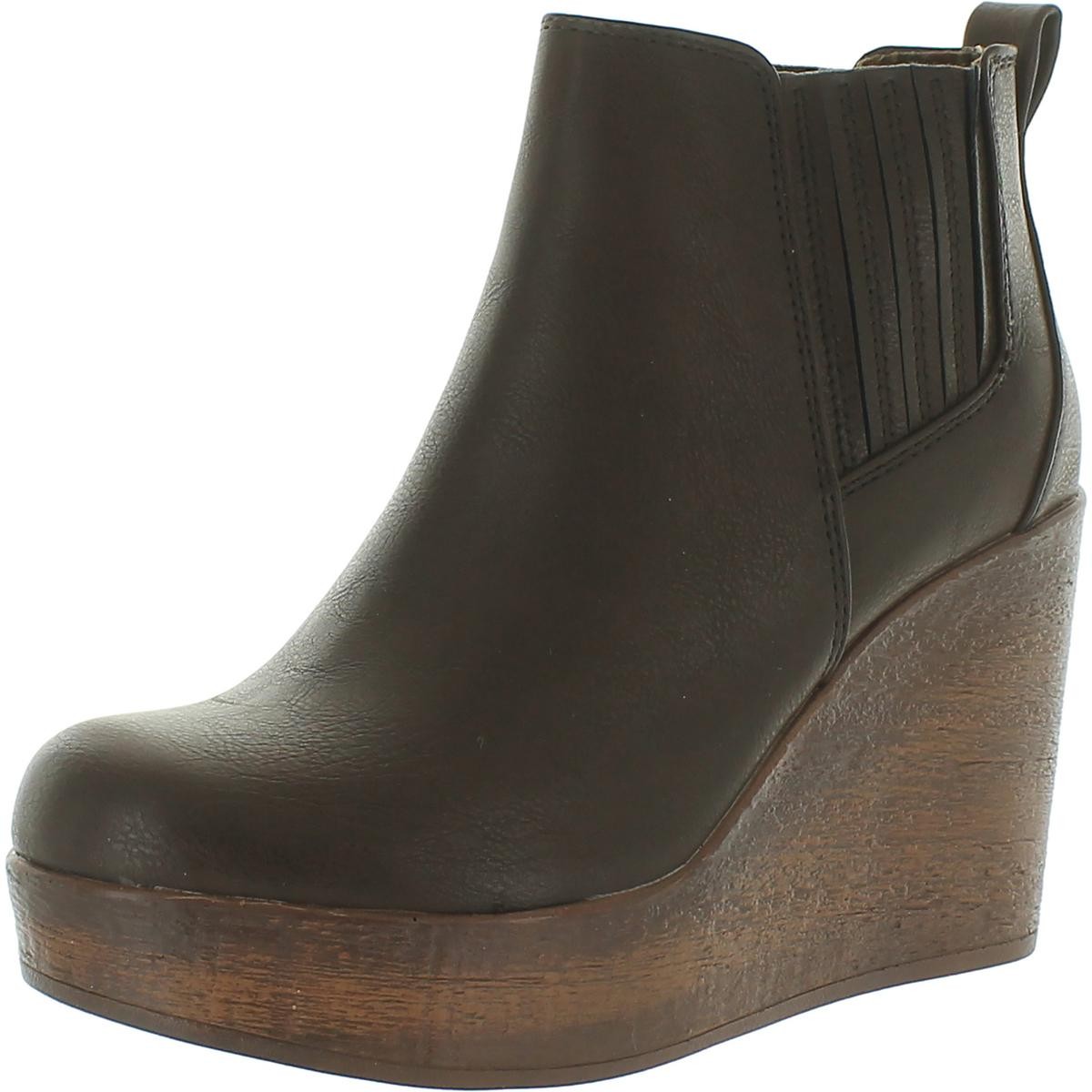 Женские ботинки на танкетке ATHALIA коричневого цвета из искусственной кожи BOC 7 Medium BM BHFO 6034 8690₽