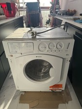 Hotpoint BHWM129 integrated washer dryer