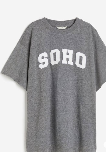H&M OVERSIZED PRINTED T-SHIRT ~ NWT ~ SIZE MEDIUM - Picture 3 of 4