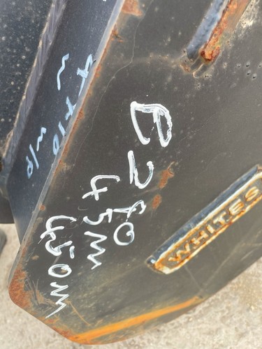 450mm Digging Bucket 45mm Pins - Unused - Price £375.00 + VAT @ 20% B290 - Picture 6 of 7