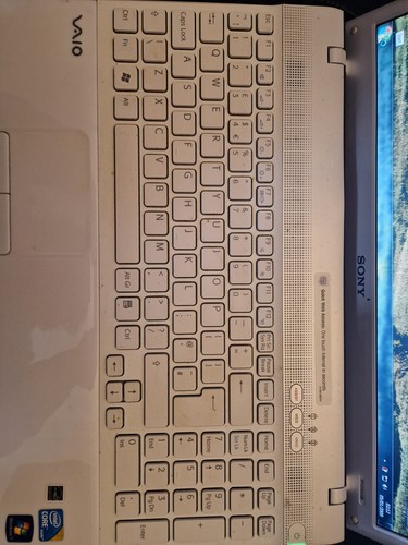 sony vaio laptop Vcpeb3j0e - Picture 3 of 11