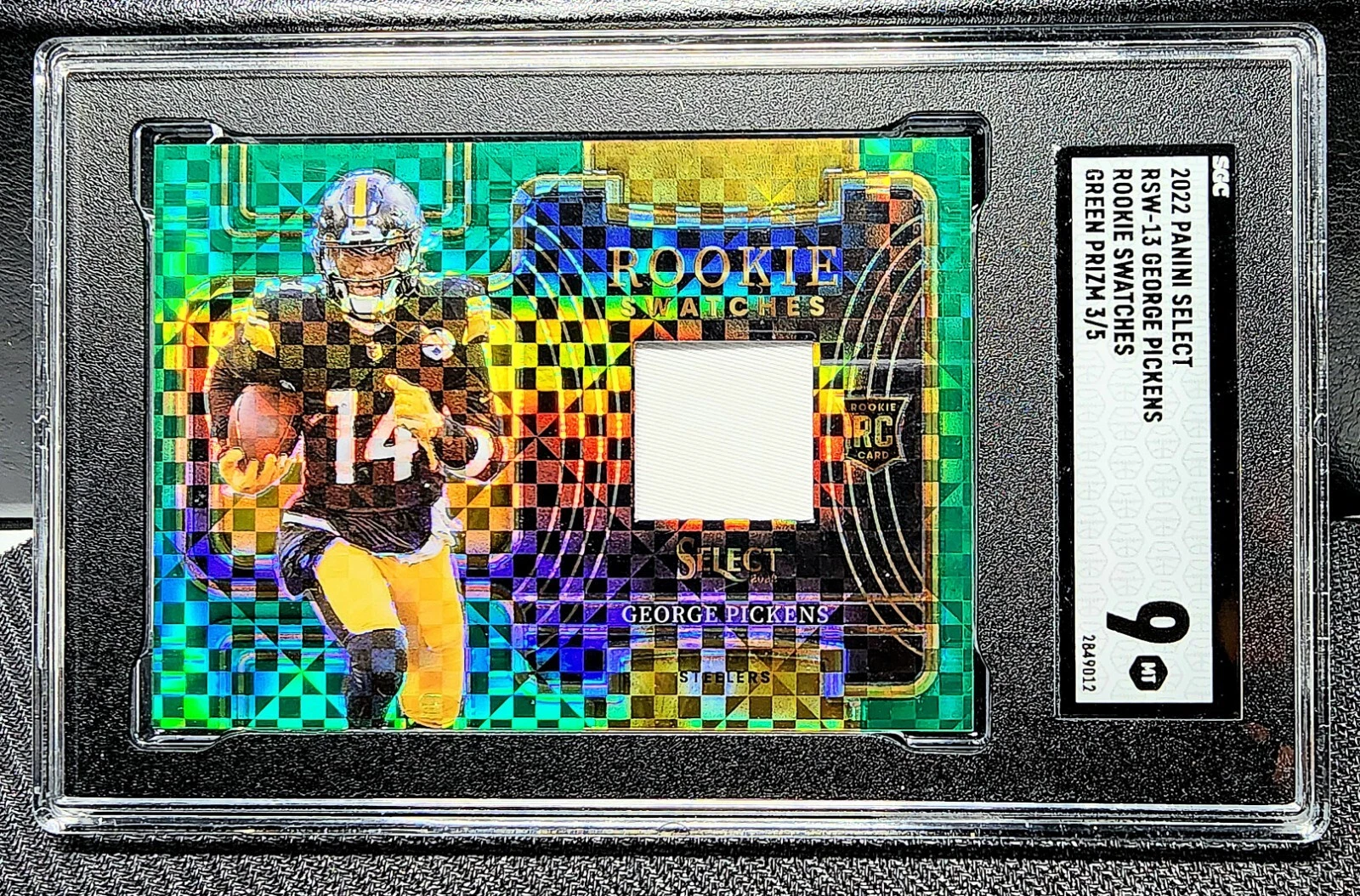 George Pickens Panini Select Rookie Swatches #RSW13 Green Prizm