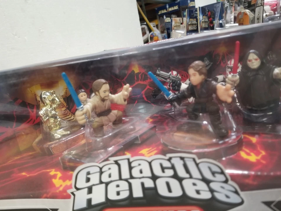 HÉROES GALÁCTICOS GUERRA ESTELAR Episodio III La Venganza de los Sith Batalla en Mustafar NUEVO Foto 3 de 4