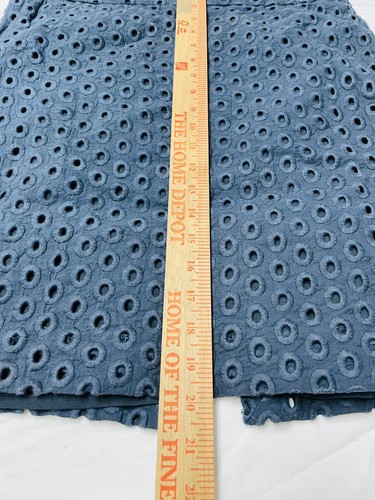 J Crew Womens Sz 10 Pencil Skirt 100% Cotton Blue Perforated Zip Back Slit Hem - Picture 9 of 9