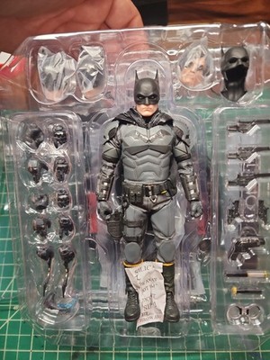 Mezco One 12 The Batman