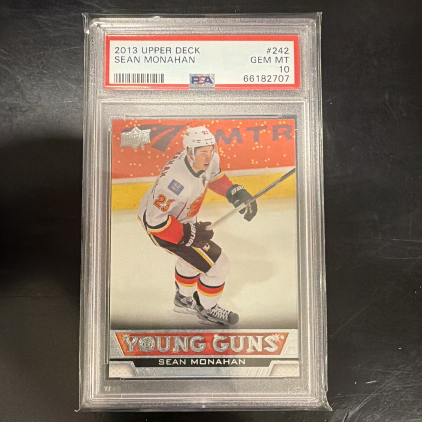 2013-14 Upper Deck Young Guns SEAN MONAHAN Rookie #242 PSA 10 Calgary Flames