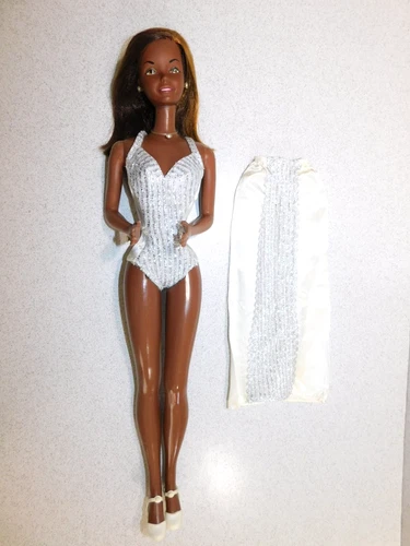 Barbie:  VINTAGE 1978 18" SUPERSIZE CHRISTIE Doll!