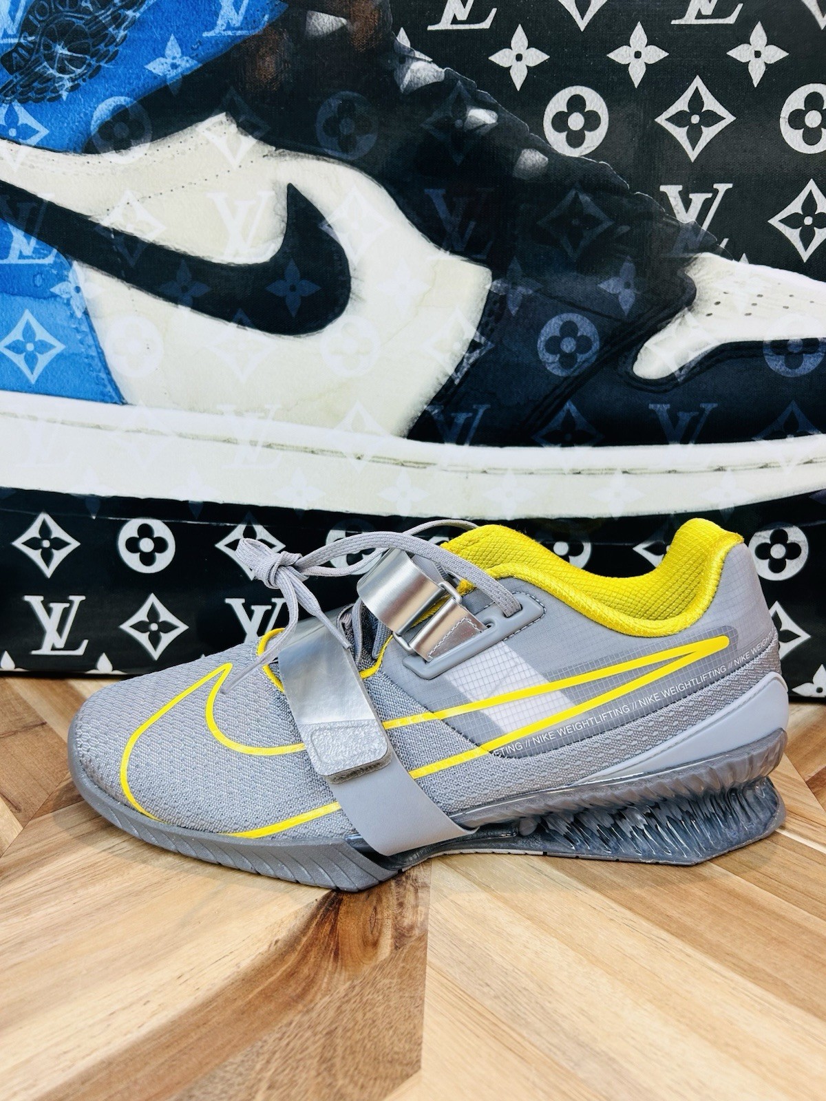 $240 Nike Romaleos 4 NCAA Team Issued Grey Weightlifting Shoes 10 CD3463-002