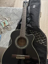 Washburn Guitar Acoustic Lovely Condition with Built In Tuner and Soft Case