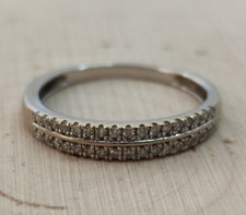 White Gold Ring Diamond 0.27ct Gemstones 18ct Full UK Hallmarked Ring Size S