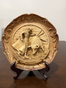 Vintage Spanish Torero Bullfighter Bas-Relief Wall Plaque 9”
