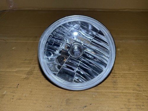 Yamaha B34-84310-20-00 Headlight Assembly XSR700 XSR900 XVS950 - Picture 2 of 6